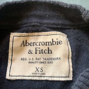 Abercrombie & fitch sweater/shirt